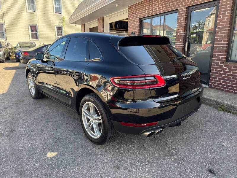 2016 Porsche Macan S
