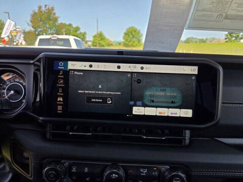 2025 Jeep Gladiator High Tide