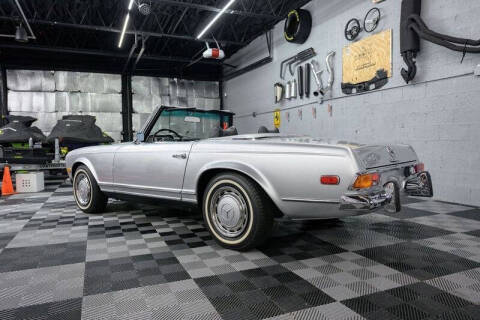 1970 Mercedes-Benz 280-Class