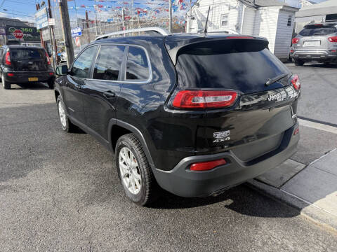 2018 Jeep Cherokee Latitude Plus