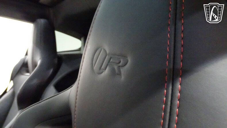 2016 Jaguar F-TYPE R