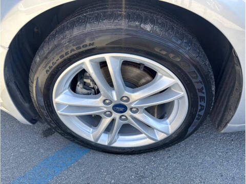 2018 Ford Fusion Hybrid SE