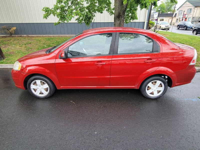 2011 Chevrolet Aveo LT
