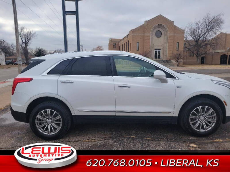 Used 2018 Cadillac XT5 Luxury with VIN 1GYKNCRS9JZ212807 for sale in Liberal, KS