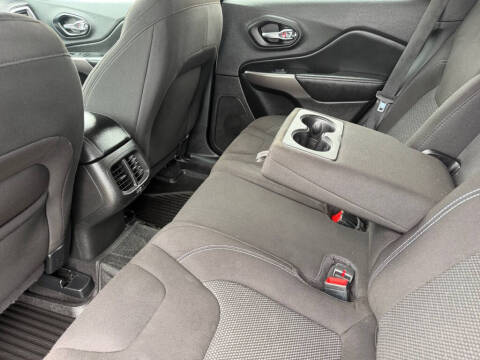 2021 Jeep Cherokee Latitude