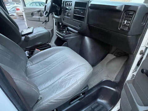 2008 GMC Savana 2500