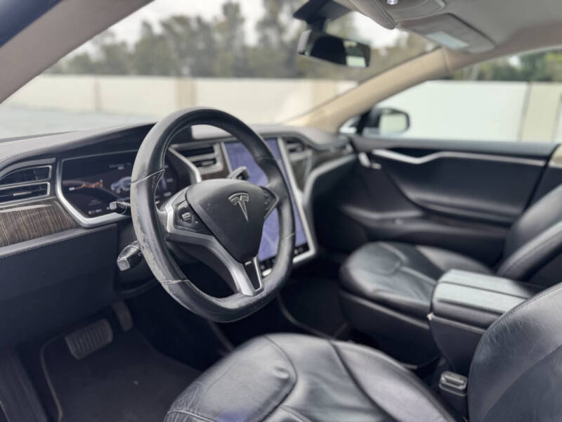 2013 Tesla Model S