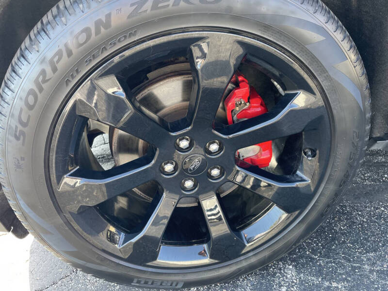 2022 Ford Explorer ST