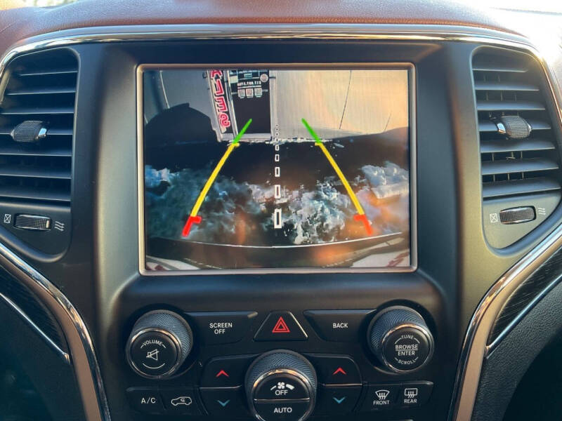 2016 Jeep Grand Cherokee Summit