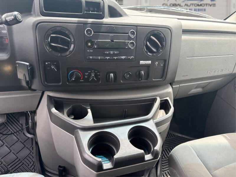 2013 Ford E-Series E-250