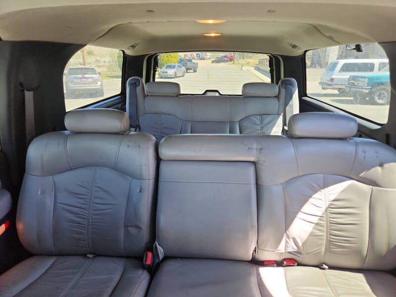 2001 Chevrolet Suburban 2500 LT