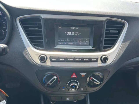 2021 Hyundai Accent SE