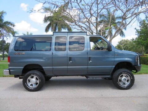 2013 Ford E-Series E-150 XLT