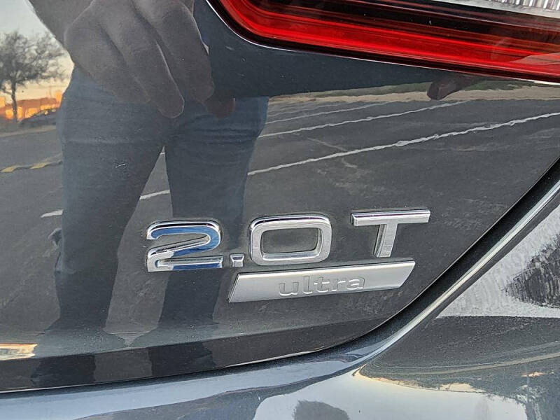 2017 Audi A4 2.0T ultra Premium