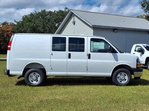 2025 Chevrolet Express 2500
