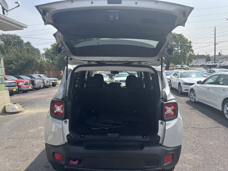 2017 Jeep Renegade Trailhawk