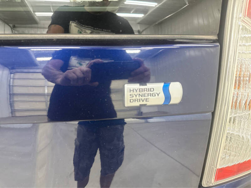 2014 Toyota Prius Two