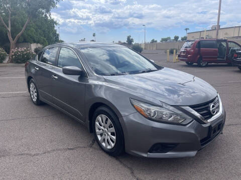 2018 Nissan Altima for sale at Rollit Motors in Mesa AZ