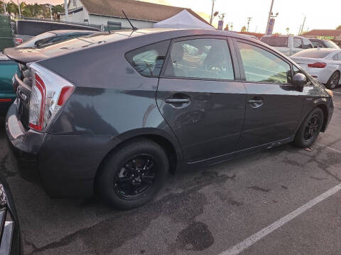 2013 Toyota Prius Four