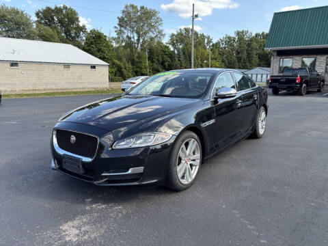 2017 Jaguar XJ R-Sport