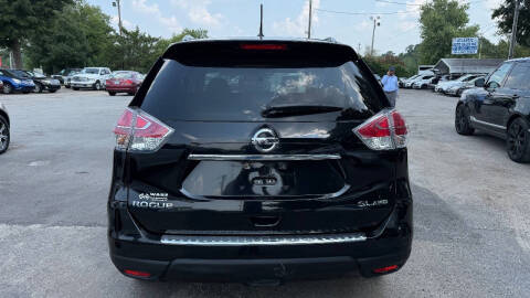 2015 Nissan Rogue SL