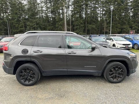 2015 Jeep Cherokee for sale at MC AUTO LLC in Spanaway WA