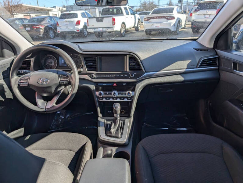 2020 Hyundai Elantra