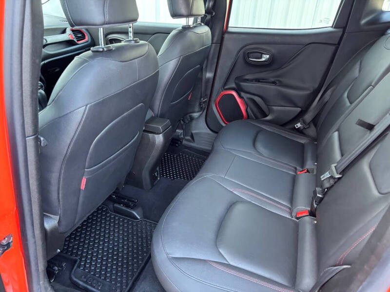 2016 Jeep Renegade Trailhawk