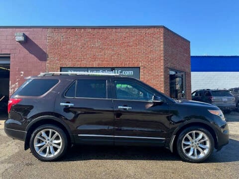 2013 Ford Explorer for sale at Xtreme Auto Sales LLC in Chesterfield MI