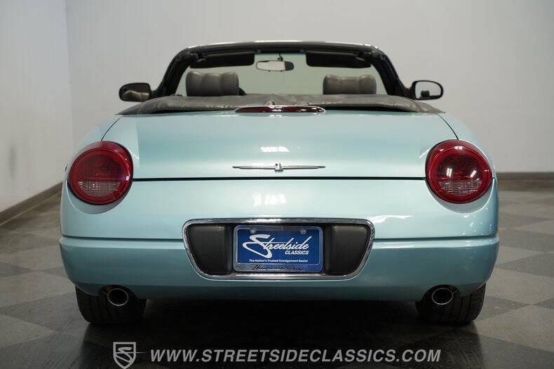 2002 Ford Thunderbird Deluxe