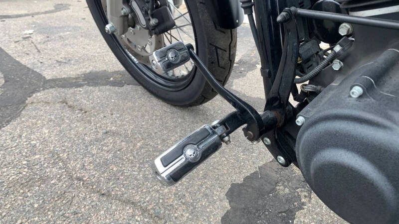 2012 Harley-Davidson FXDB Street Bob