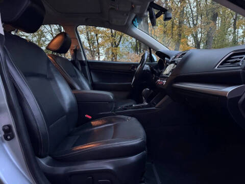 2017 Subaru Legacy 3.6R Limited