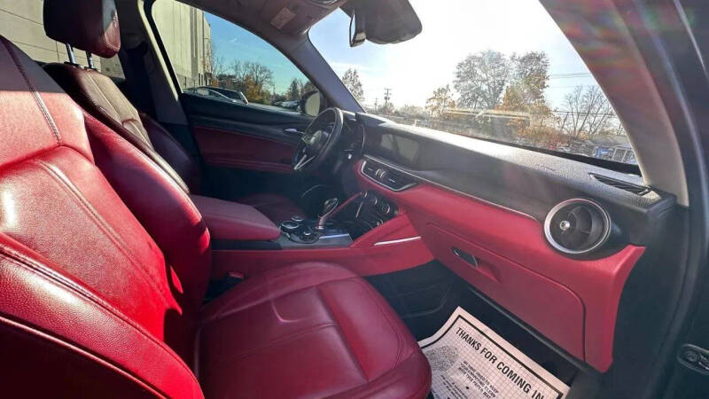 2018 Alfa Romeo Stelvio Ti