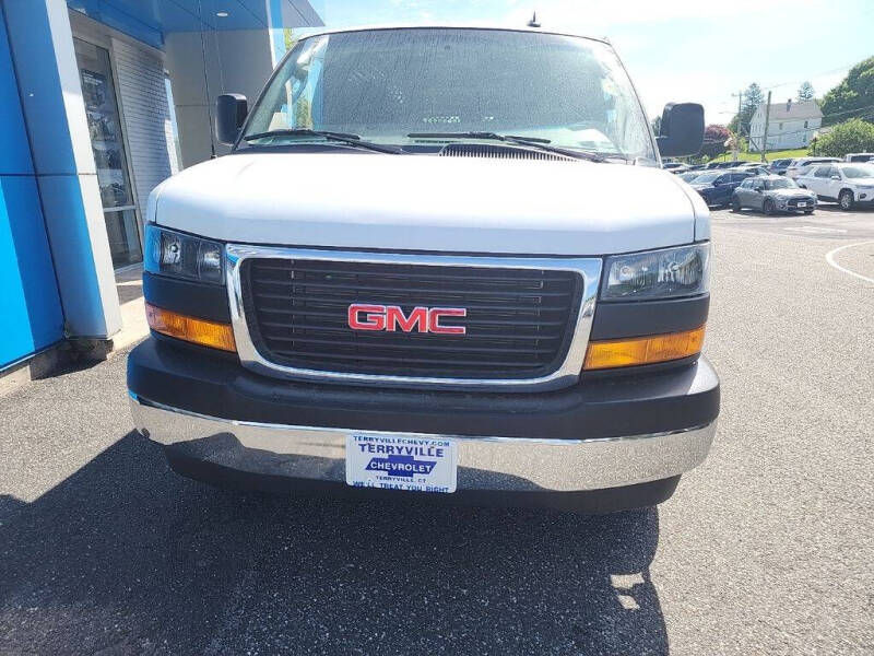 2024 GMC Savana 2500