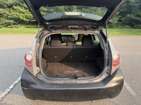 2013 Toyota Prius c One