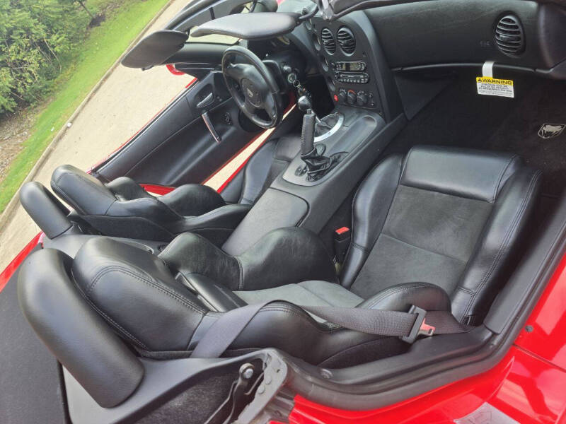 2003 Dodge Viper SRT-10