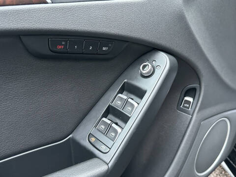 2016 Audi A4 2.0T quattro Premium Plus