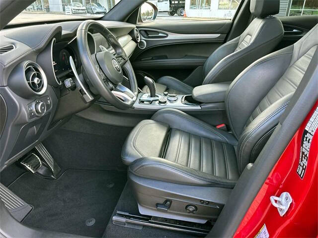2024 Alfa Romeo Stelvio Veloce