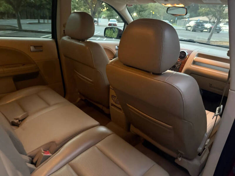 2005 Ford Freestyle Limited