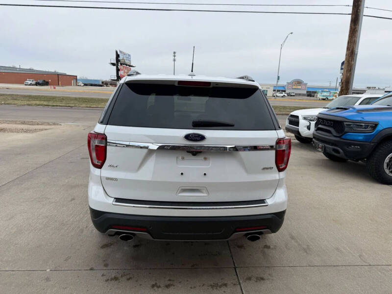 2018 Ford Explorer XLT