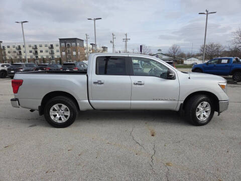 2019 Nissan Titan SV