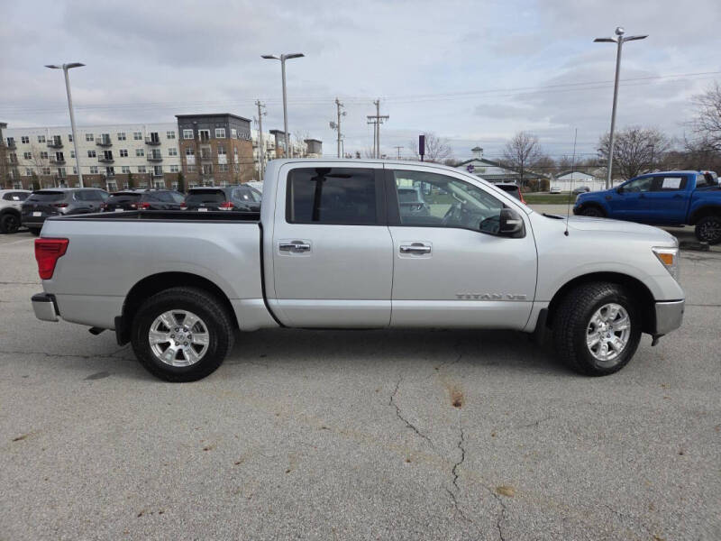 2019 Nissan Titan SV