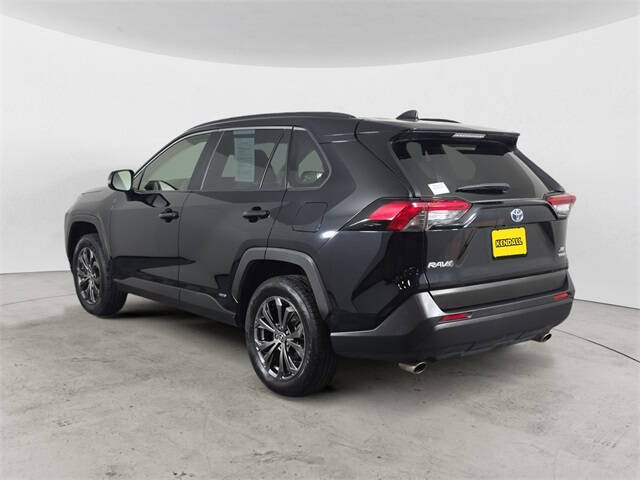2022 Toyota RAV4 Hybrid XLE Premium