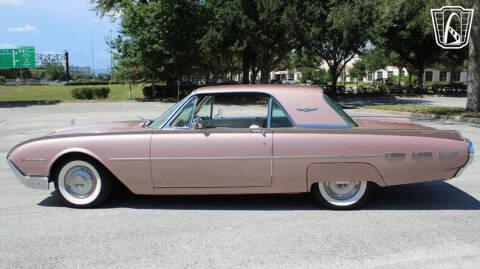 1962 Ford Thunderbird