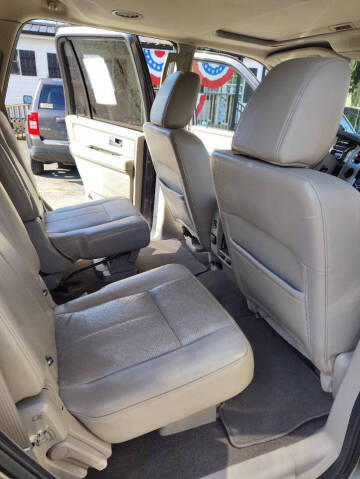 2011 Ford Expedition Limited