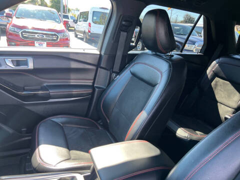 2022 Ford Explorer ST-Line