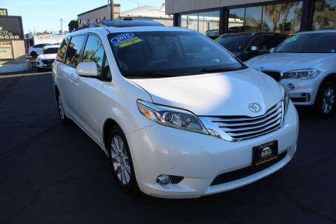 2015 Toyota Sienna