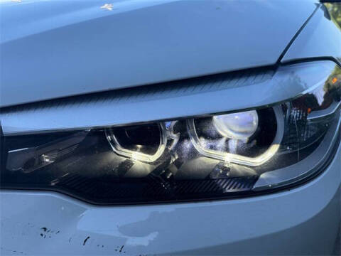 2018 BMW 5 Series 530i