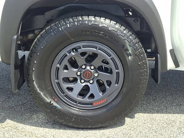 2025 Nissan Frontier PRO-X