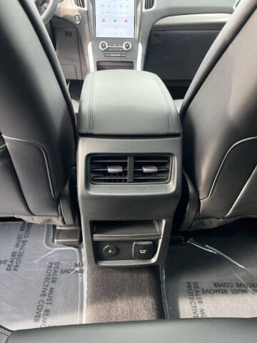 2023 Ford Edge SEL